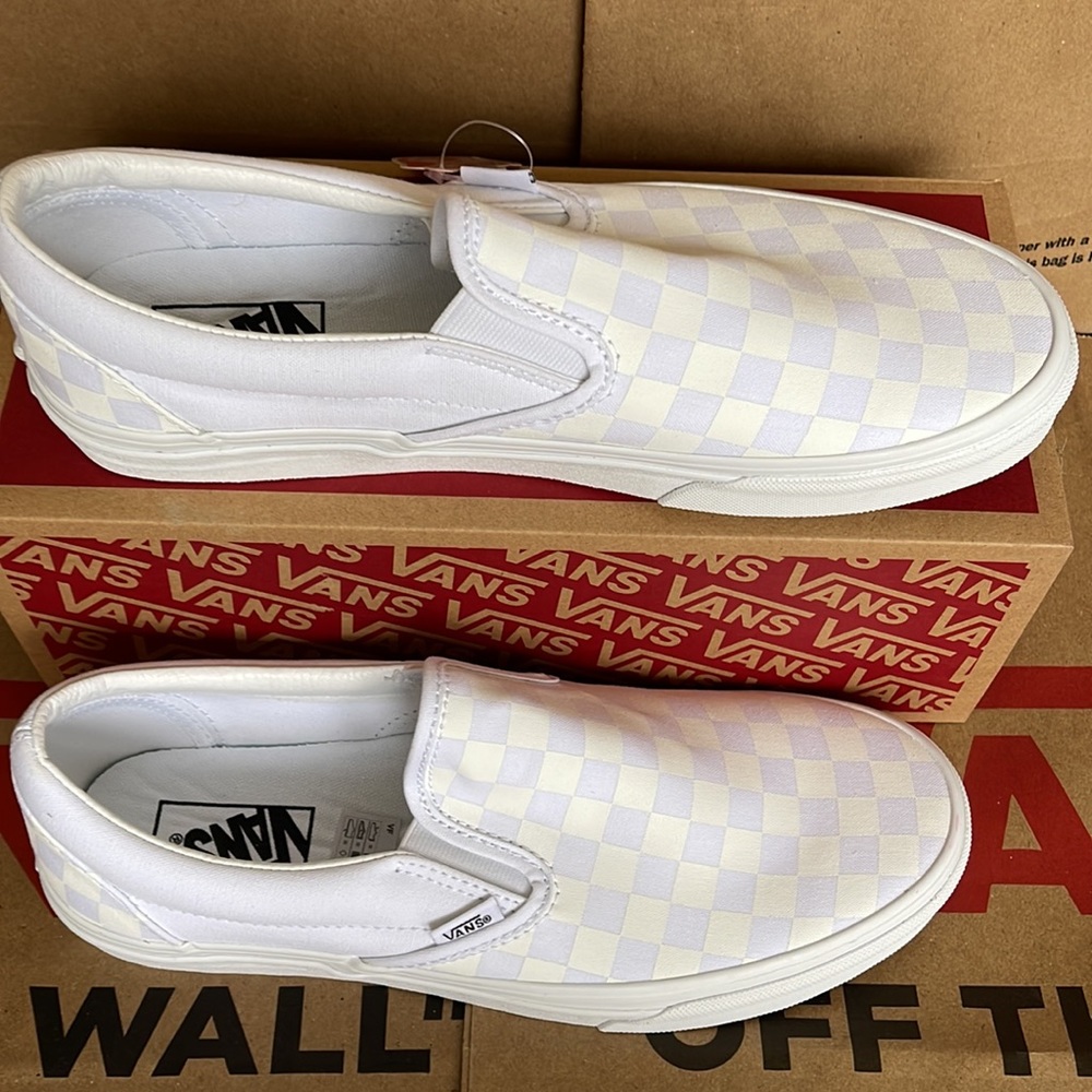 Vans Classic Men’s Slip On Checkerboard True White/ True White sneakers - Picture 4 of 16